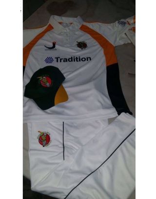 Cricket white kit